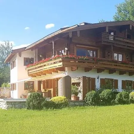 Grosse In Oberschoenau Mit Garten Schoenau am Koenigsee