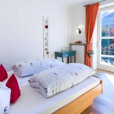 Grosse In Oberschoenau Mit Garten Apartment *